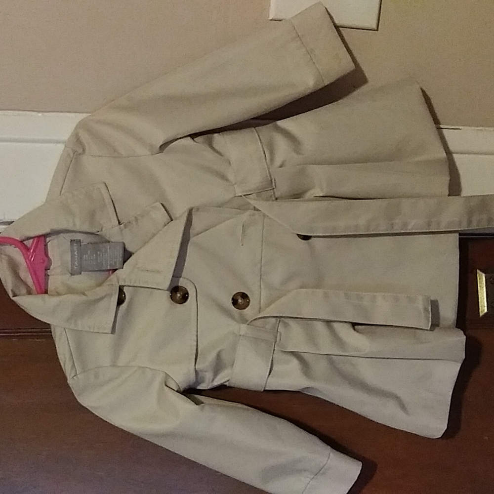 Toddler. Dress coat. Light fabric.